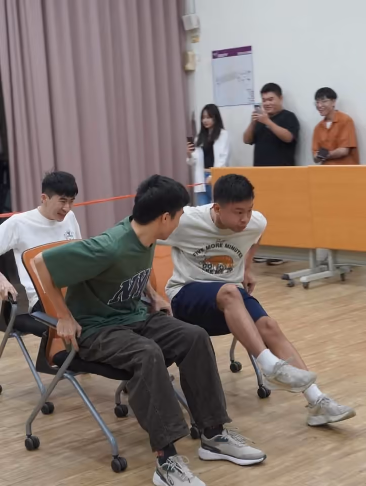 辦公椅錦標賽賽況